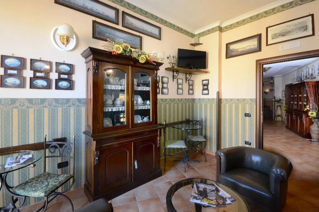 General view, Pinto-Storey Hotel, Naples