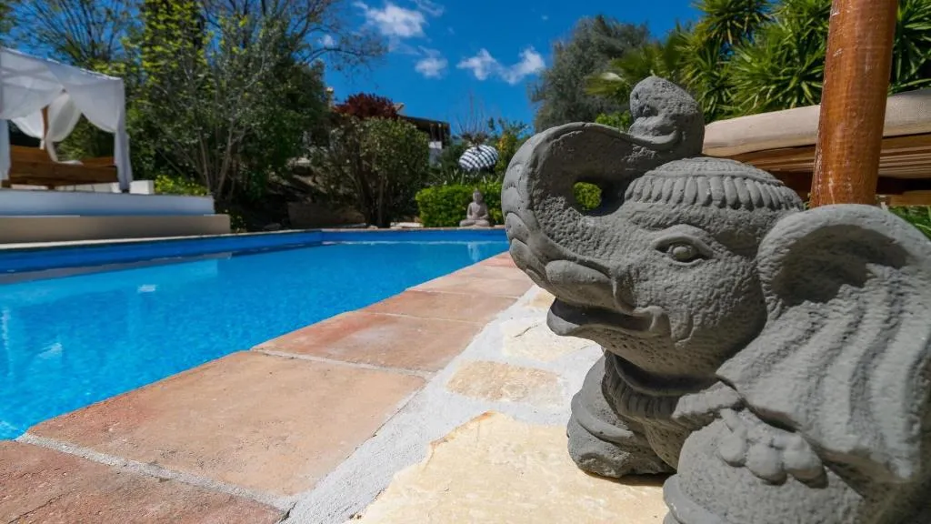 Sports and Entertainment, Casa Baliza, Costa Del Sol