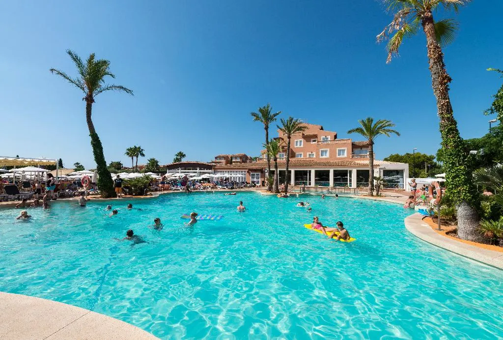 Pool, Aparthotel Ciudad Laurel, Majorca