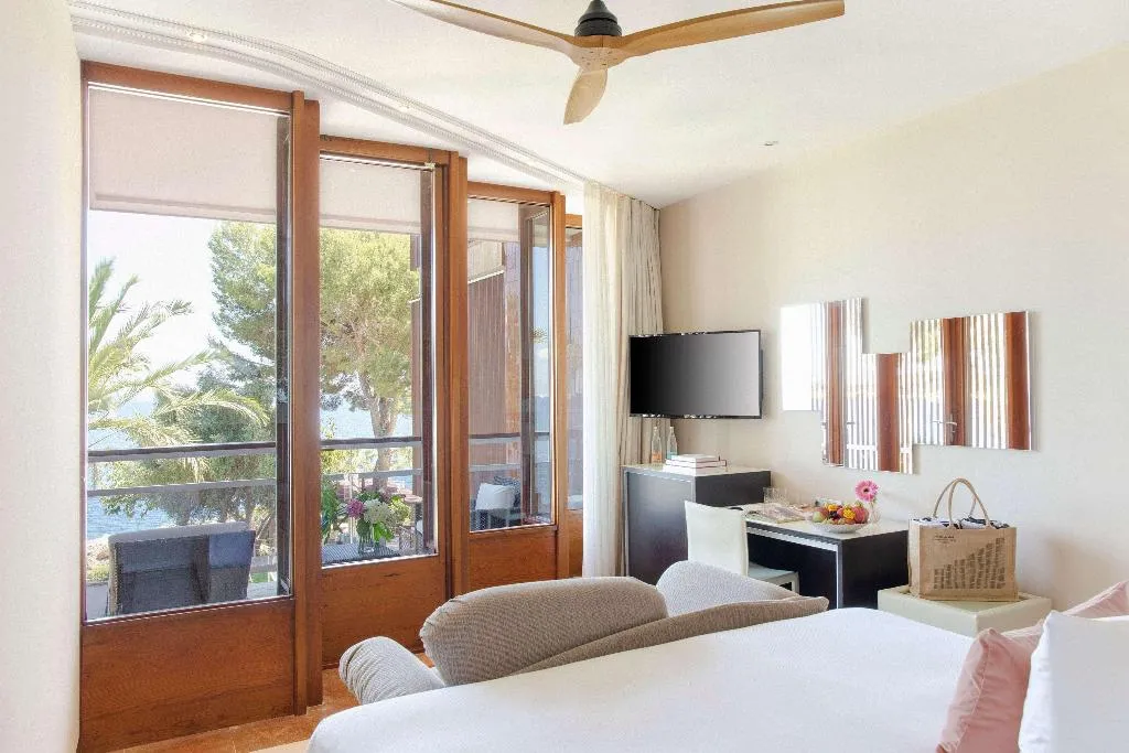 Room SEA VIEW Room, Hotel de Mar Gran Meliá, Majorca