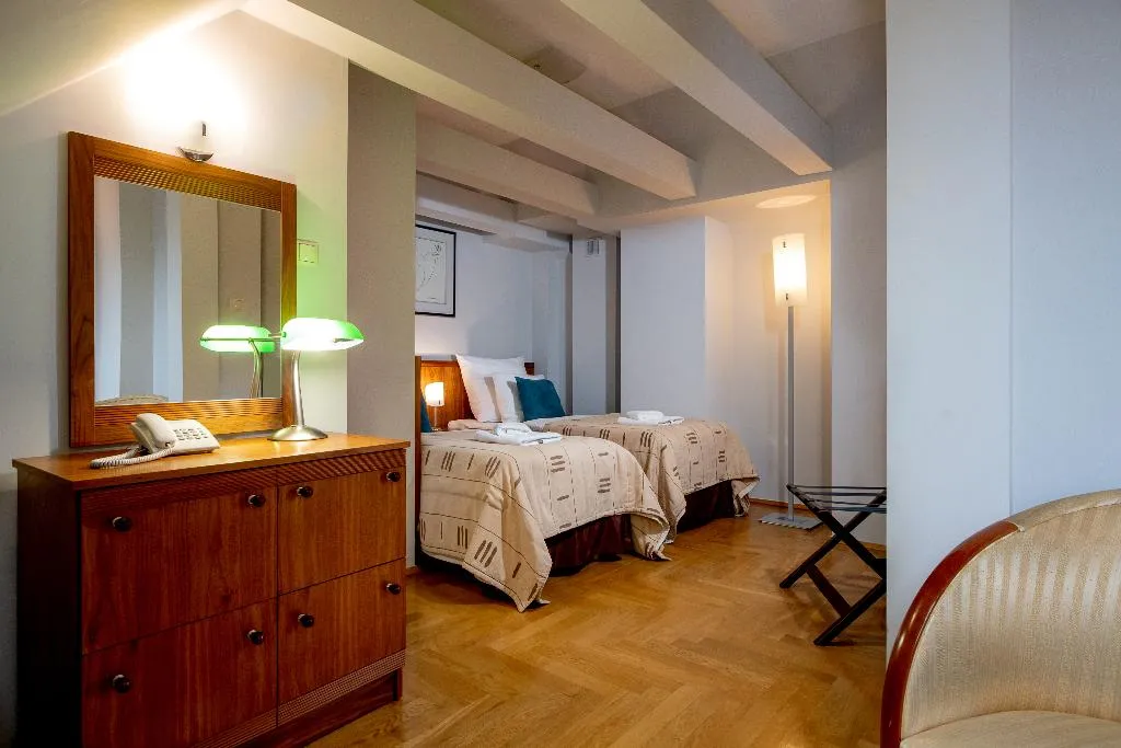 APARTMENT DELUXE Room, Red Brick Apartments, Krakow