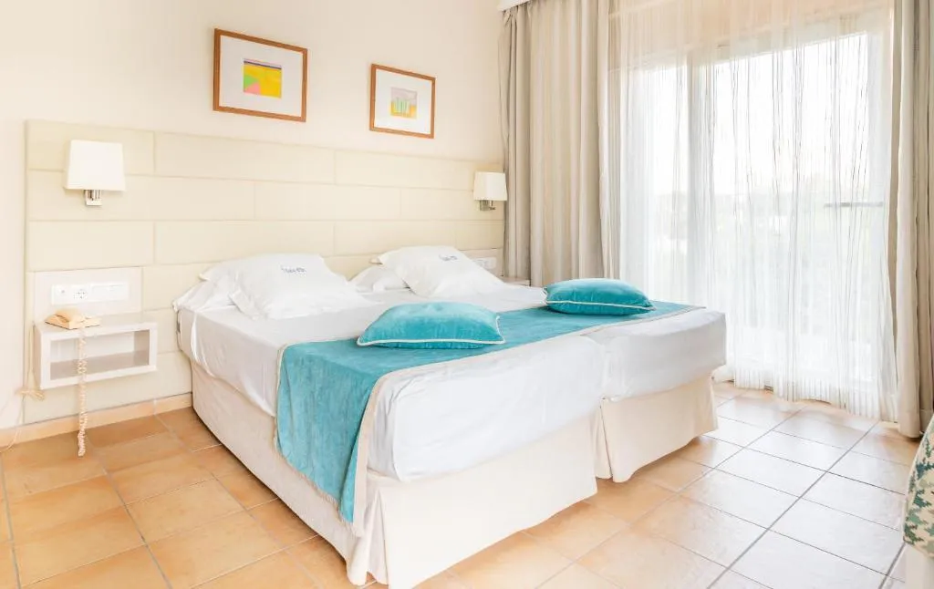 JUNIOR SUITE SIDE SEA VIEW Room, Cala d'Or, Majorca