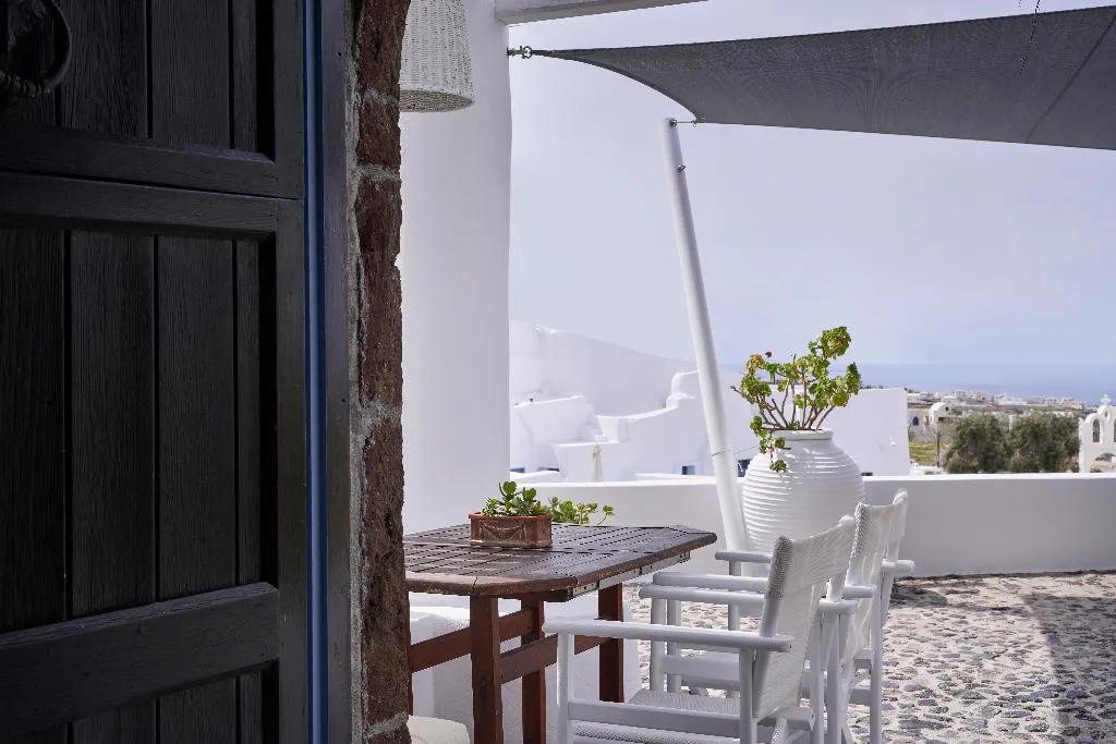 SUITE STANDARD Room, Fava Eco Suites, Santorini