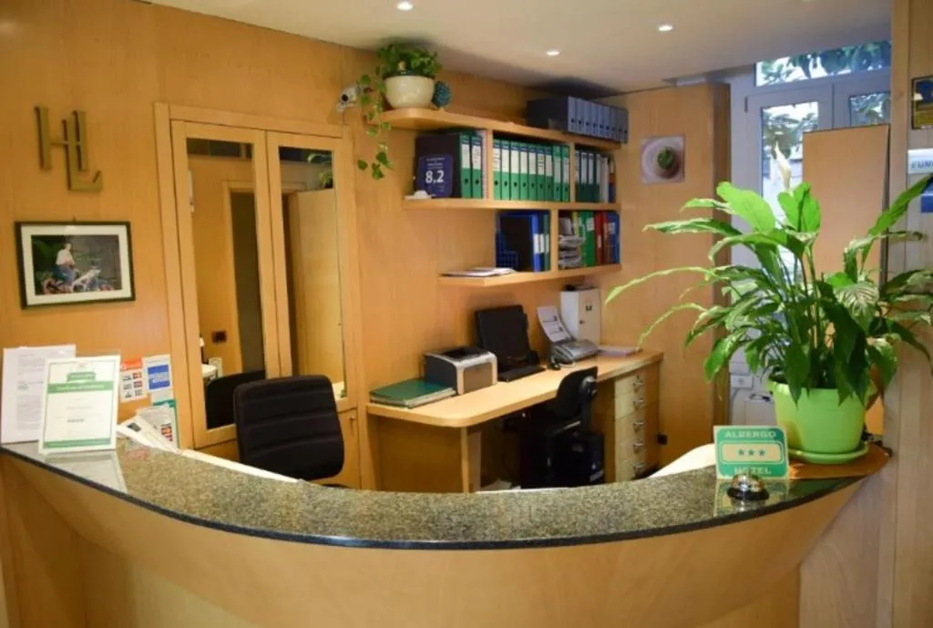 Lobby, Losanna, Milan