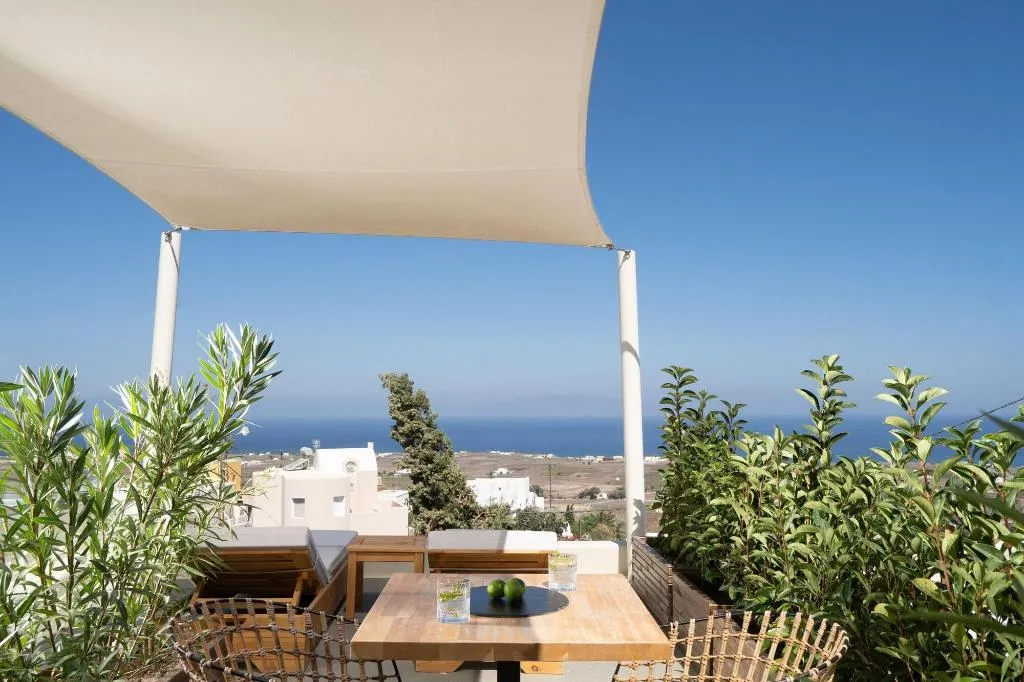 Room, Edem Luxury Hotel, Santorini