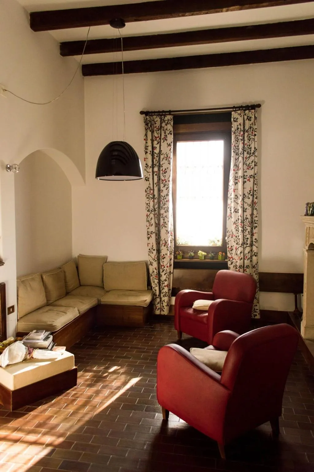 Lobby, Casa Calicantus, Milan