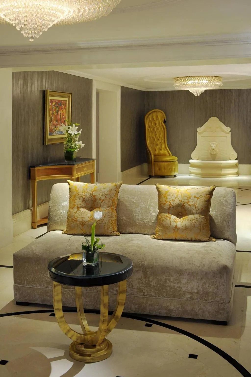 Room, Cairo Marriott hotel & Omar Khayyam Casino, Cairo