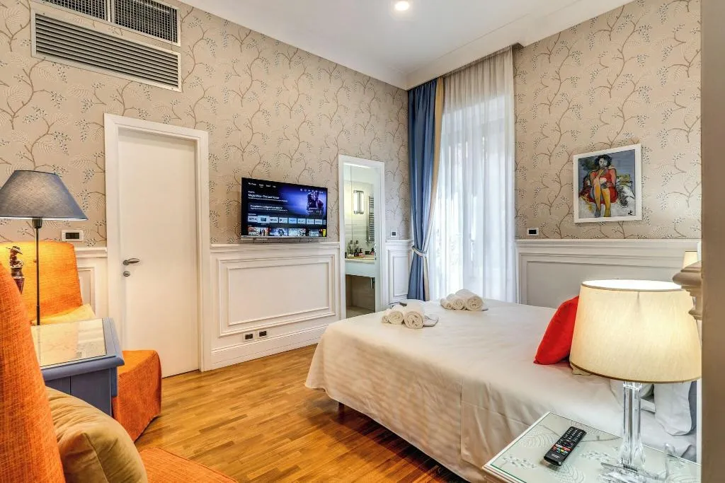 DOUBLE DELUXE Room, Hotel Villa Mangili, Rome