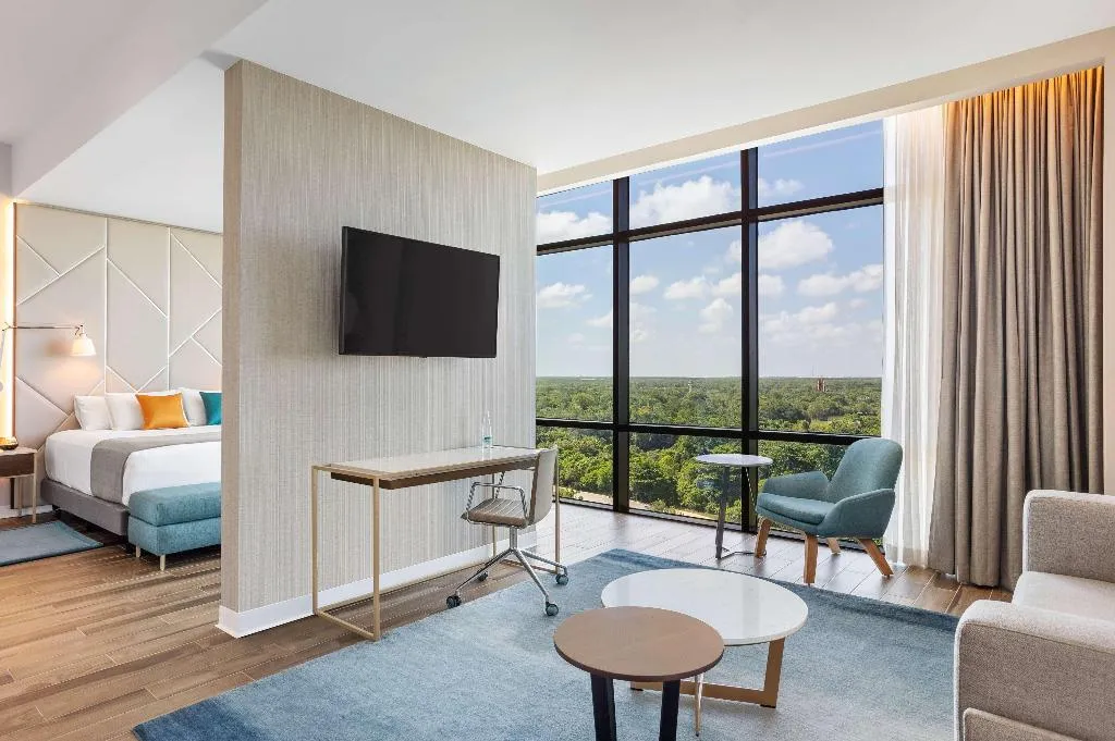 JUNIOR SUITE STANDARD Room, Avani Cancun Airport, Cancun Area