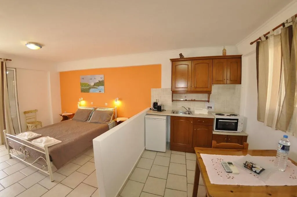 Room, Anna Studios, Corfu