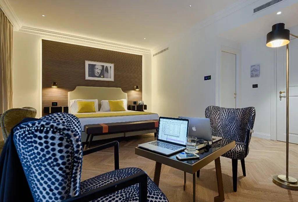 QUADRUPLE STANDARD Room, The K Boutique Hotel, Rome