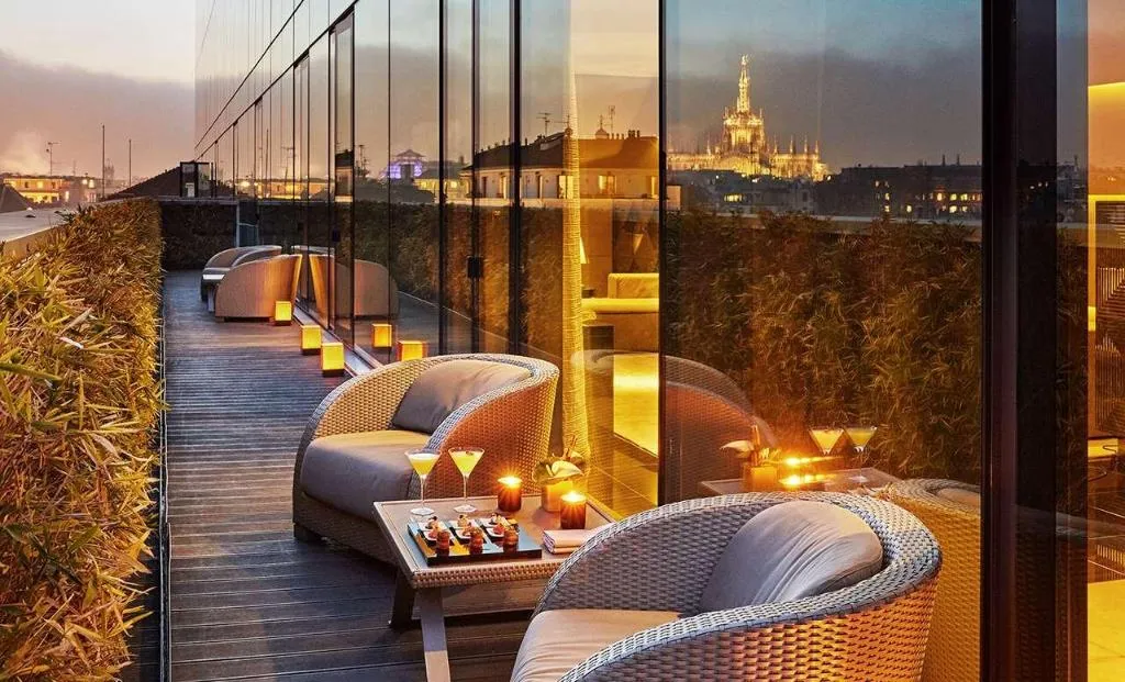 Room, Armani Hotel Milano, Milan