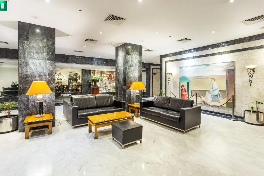 Lobby, Radisson Blu Hotel, Lisbon, Lisbon