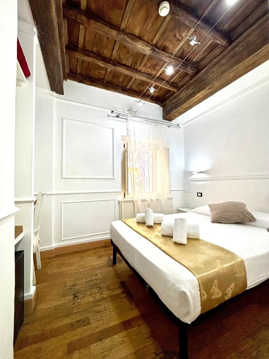 DOUBLE ECONOMY Room, Domus Ester, Rome
