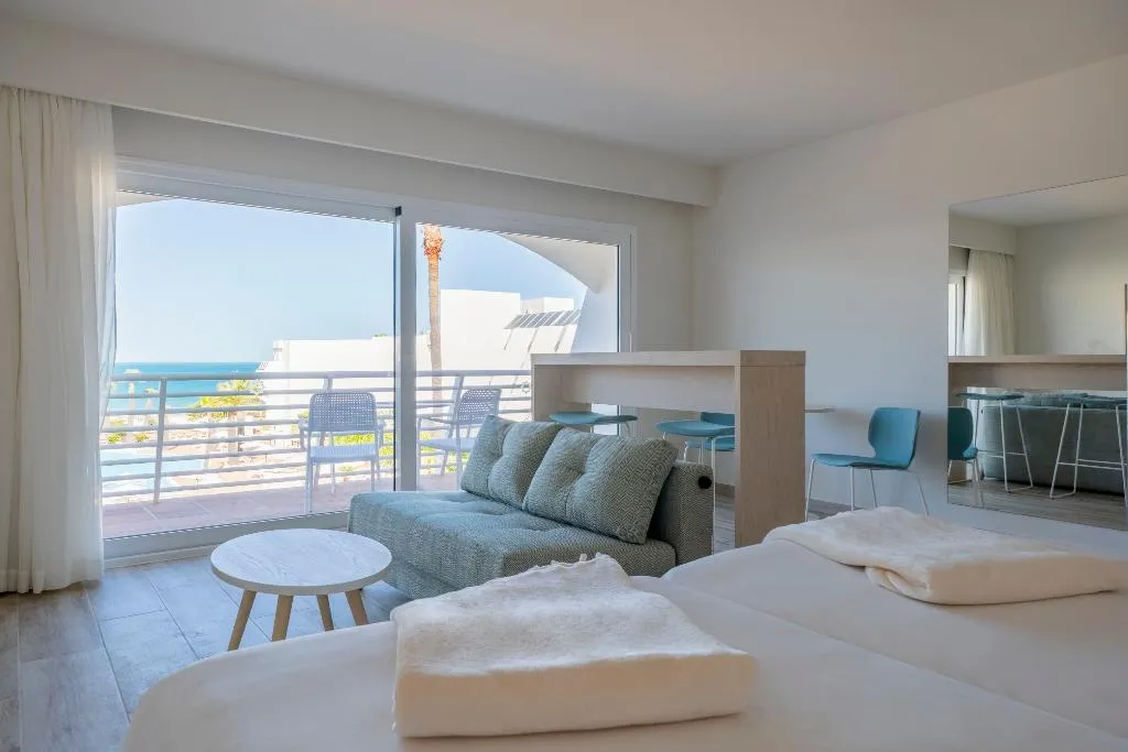 JUNIOR SUITE SEA VIEW Room, Iberostar Waves Royal Andalus, Costa De La Luz