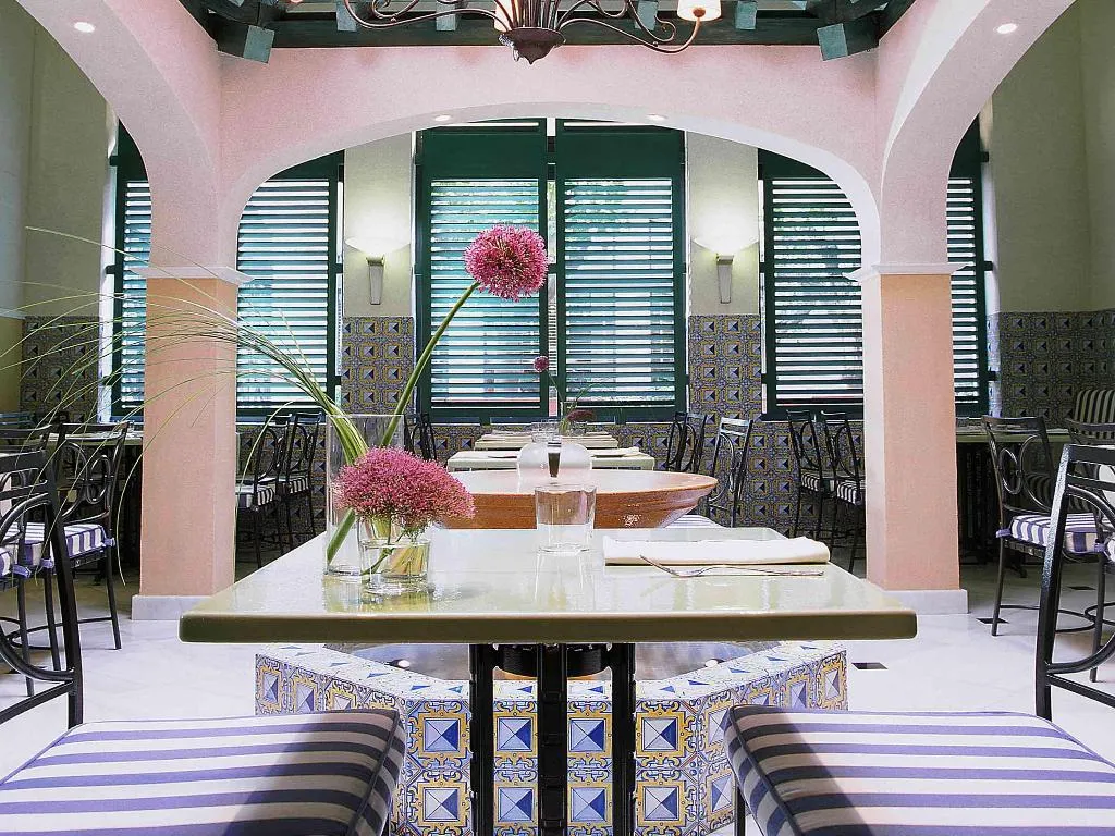 Restaurant, Pullman Madrid Airport Feria, Madrid