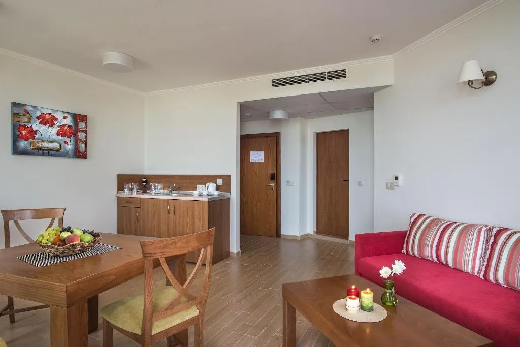 Room, Hotel Miramar, Bourgas