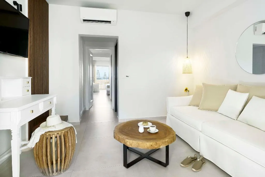 FAMILY ROOM GARDEN VIEW Room, Iberostar Selection Creta Marine, Crete