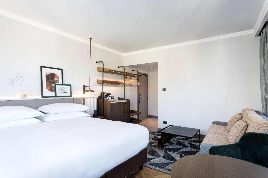 Room, DoubleTree by Hilton Rome Monti, Rome