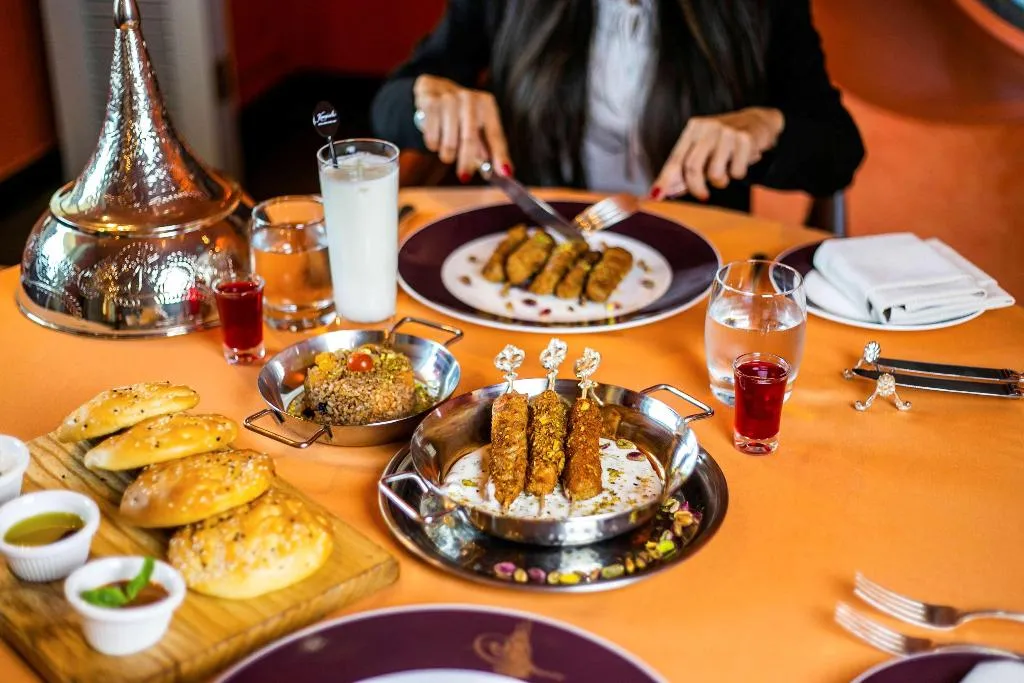 Restaurant, Kempinski Nile Hotel Garden City Cairo, Cairo