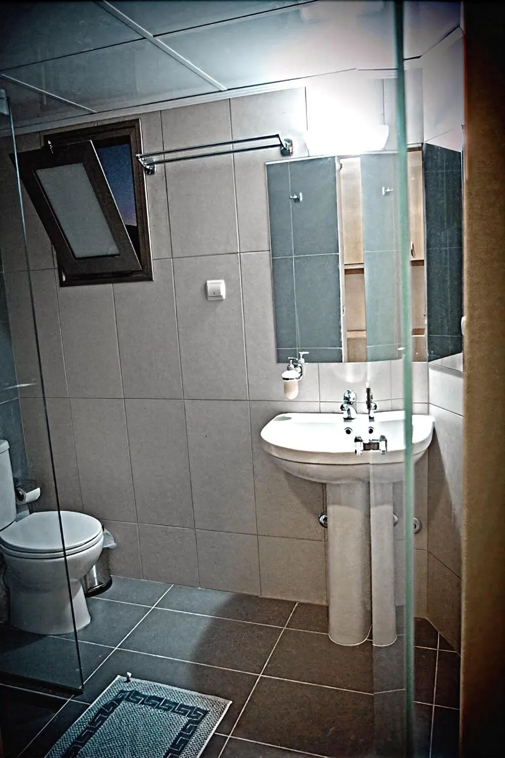 Room, Crystal Bay, Crete