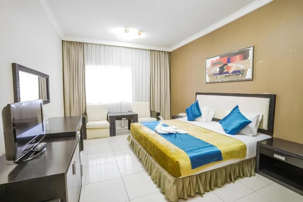 Room, Crystal Plaza Hotel, Dubai