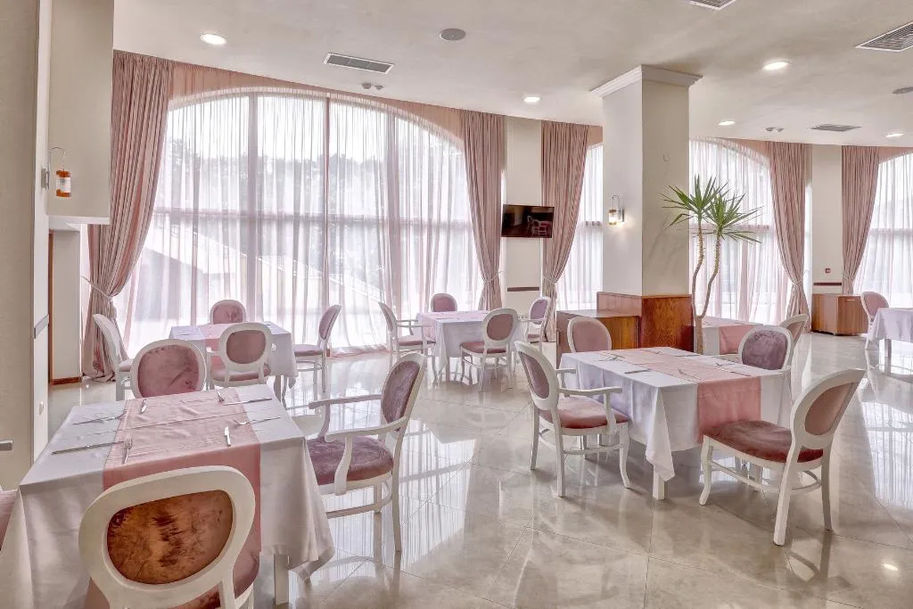 Restaurant, Continental, Varna