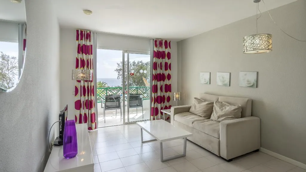 APARTMENT SUPERIOR Room, BLUESEA Apartamentos Costa Teguise Beach, Lanzarote