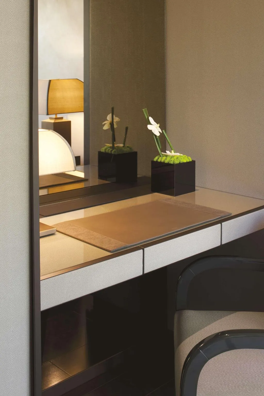SUITE CLASSIC Room, Armani Hotel Milano, Milan