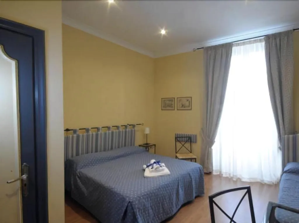 Restaurant, Monteoliveto Bed And Breakfast, Naples