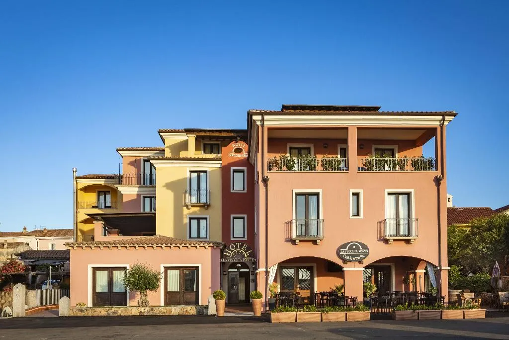 General view, La Vecchia Fonte Hotel, Olbia