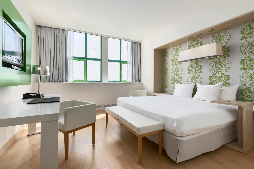 DOUBLE SUPERIOR Room, NH Amsterdam Noord, Amsterdam