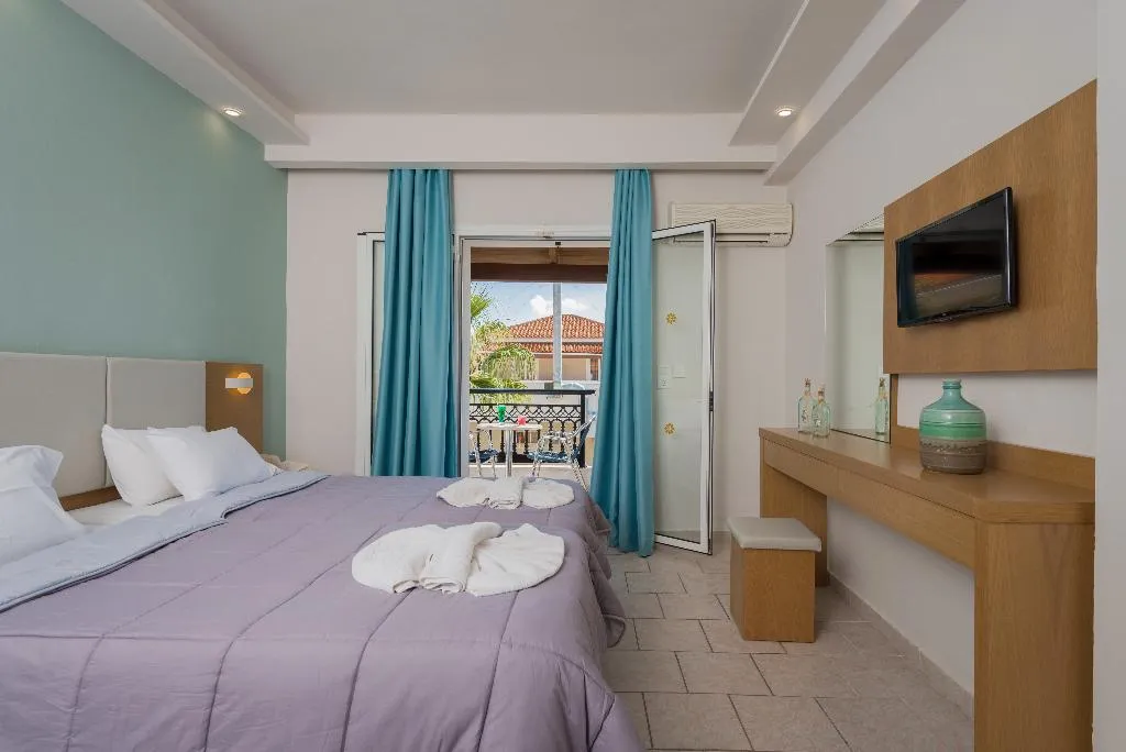 TWIN SUPERIOR WITH BALCONY Room, Dennys Inn, Zante