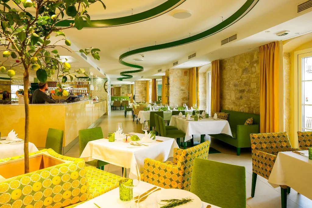 Restaurant, Hotel Lemongarden Adults only, Split