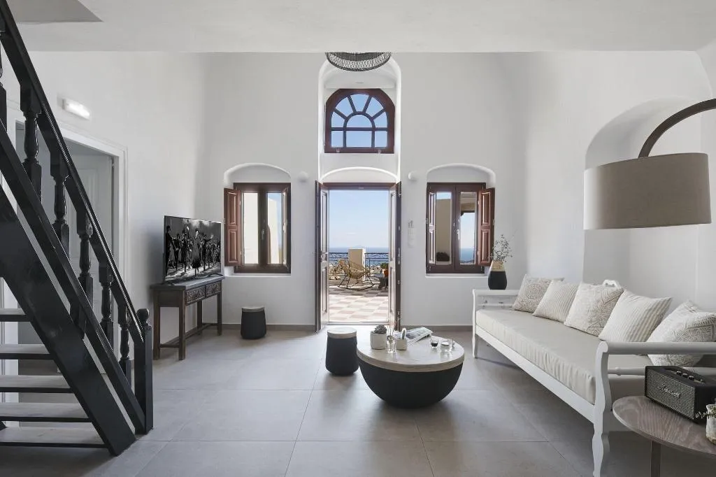 Room, Nano Suites, Santorini
