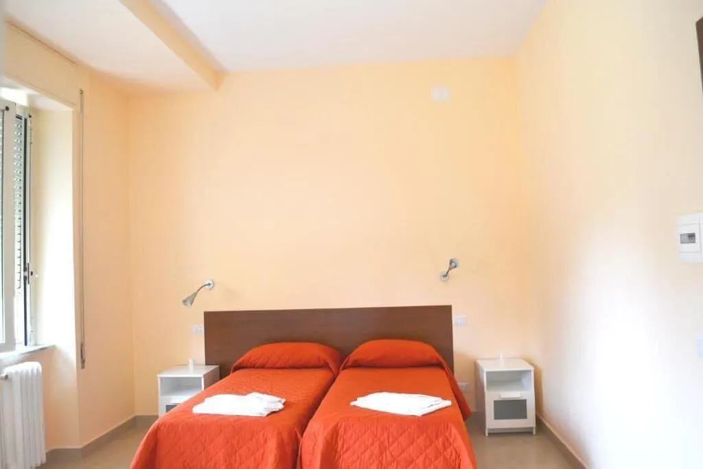 TWIN STANDARD Room, Villa Riari, Rome