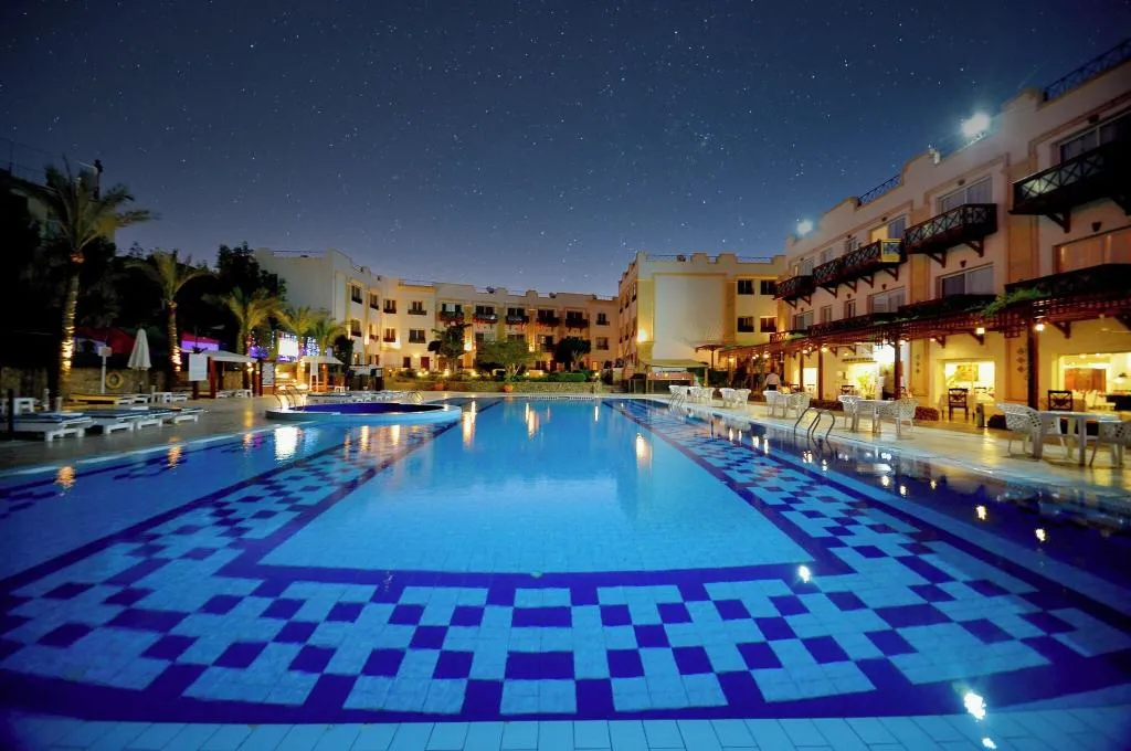 Pool, Falcon Naama Star Hotel, Red Sea Riviera