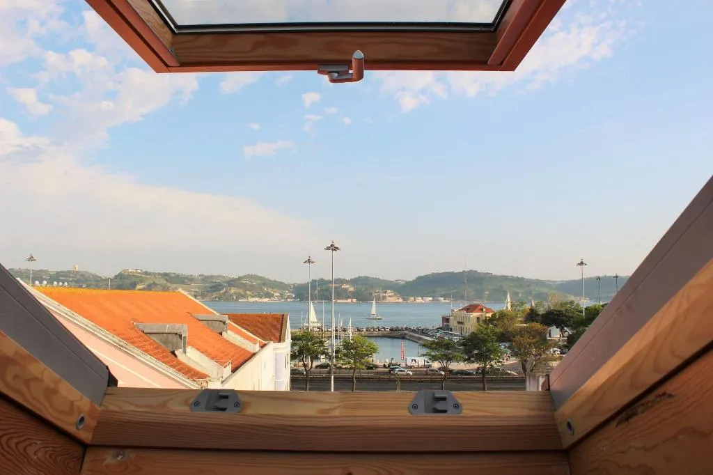 Room, The Lisbon-Way Apartments, Lisbon