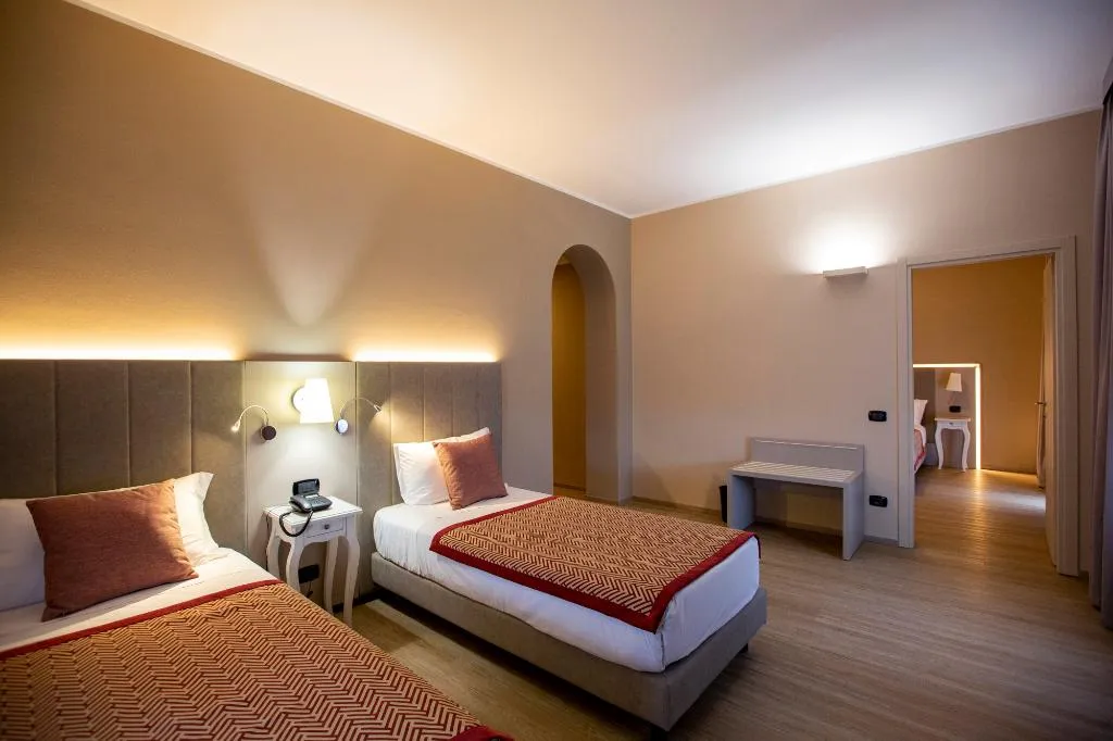 FAMILY ROOM DELUXE Room, Hotel Villa Malpensa, Milan