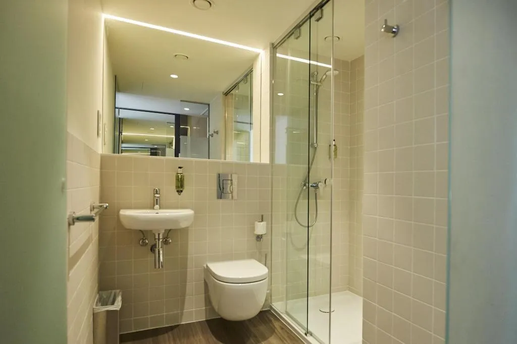 Room, easyHotel Barcelona Fira, Barcelona
