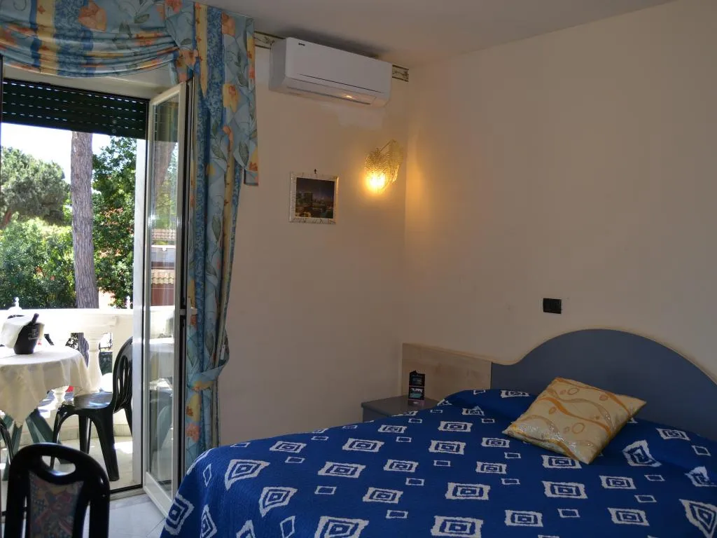 DOUBLE STANDARD Room, Orchidea, Naples