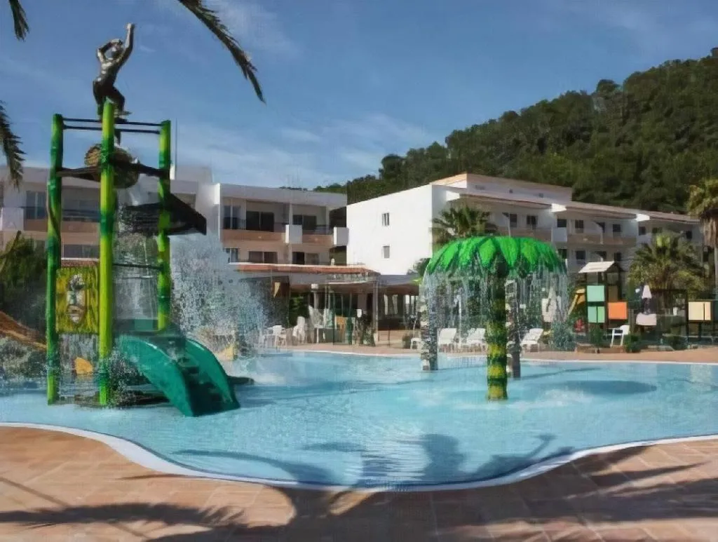 Sports and Entertainment, Balansat Resort, Ibiza