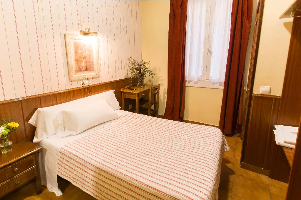 Double or Twin STANDARD Room, La Vera, Madrid