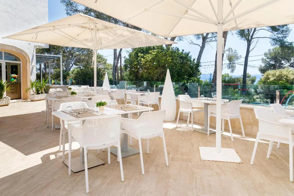 Terrace, Mar Hotels Alcanada, Majorca