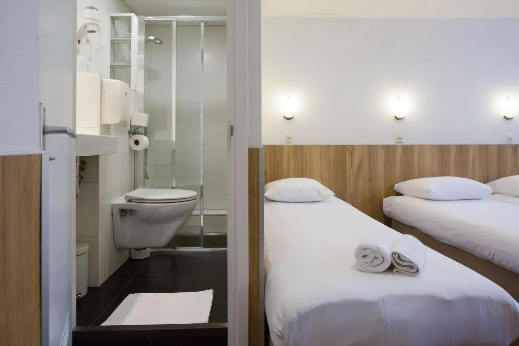 Room, Hotel Titus, Amsterdam