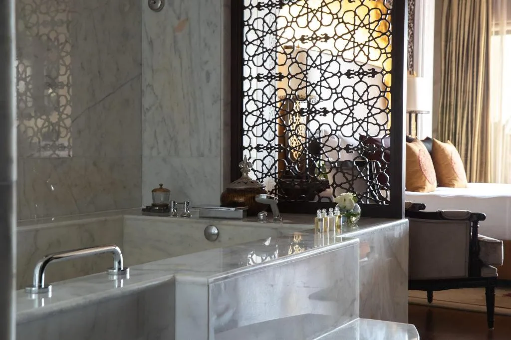 Room, Jumeirah Zabeel Saray Dubai, Dubai