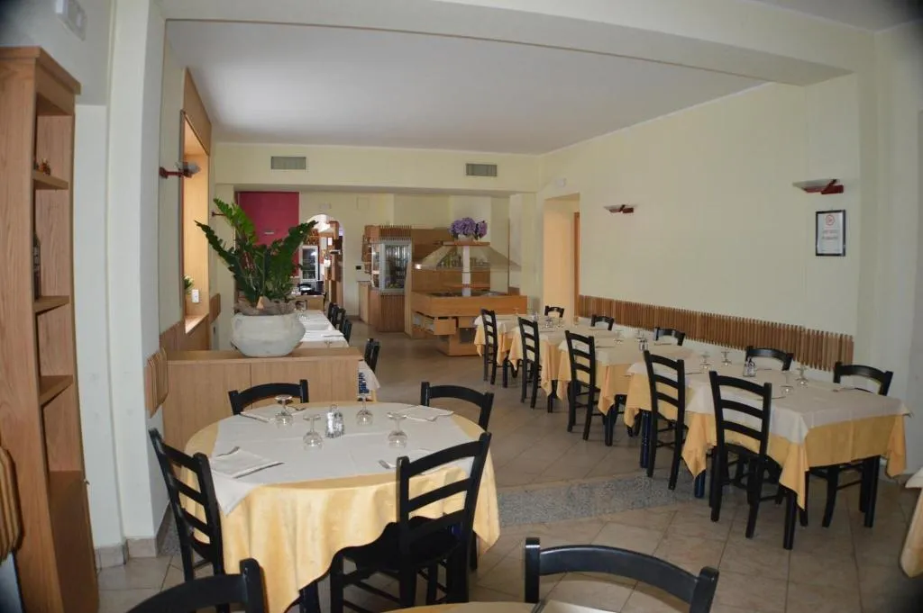Restaurant, Hotel Ristorante Sempione, Milan