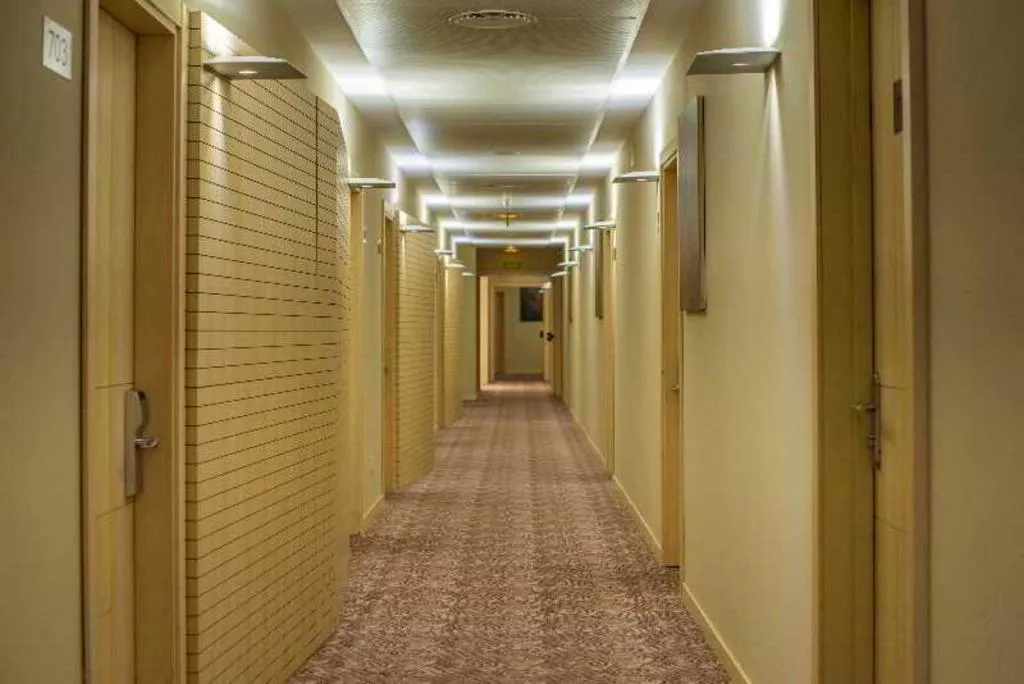 Room, Radisson RED Madrid, Madrid