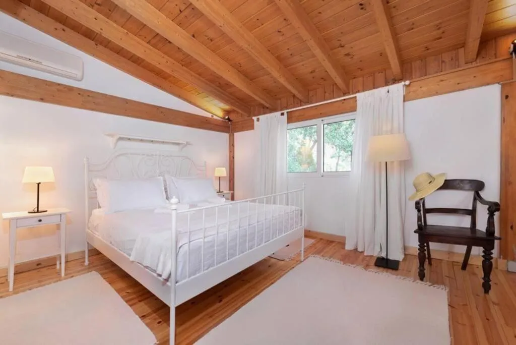 Room, Agrology Lux, Rhodes