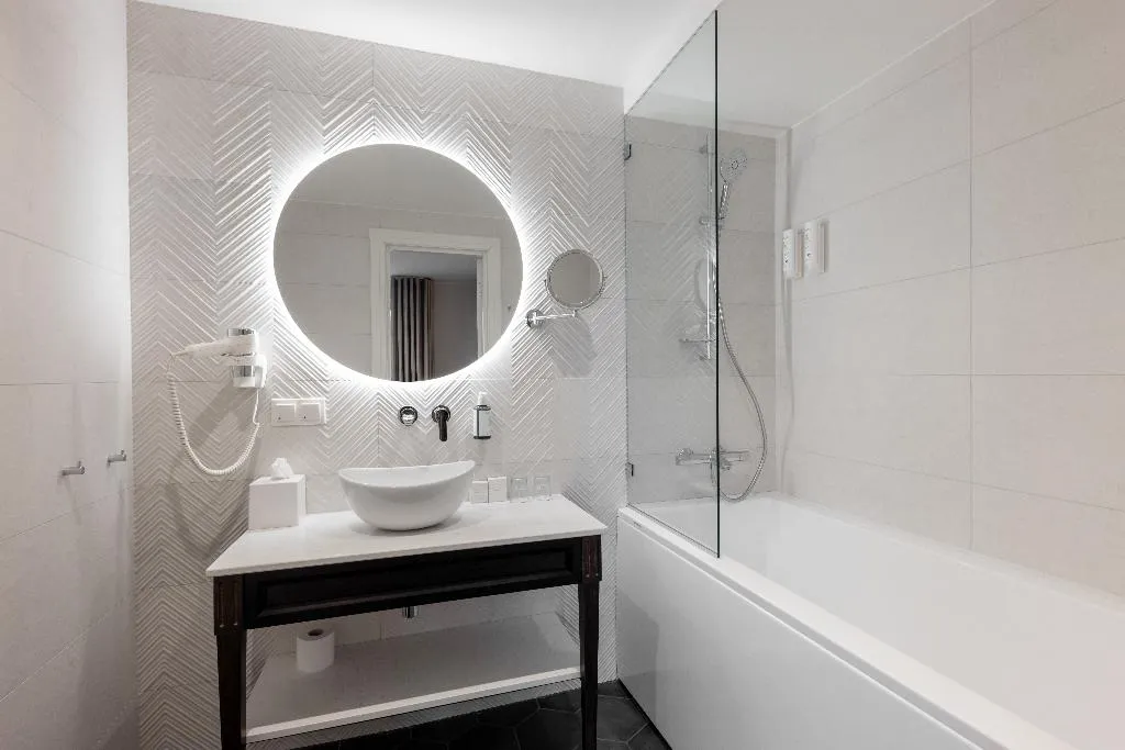 SUITE DELUXE Room, Nunne Boutique Hotel, Tallinn